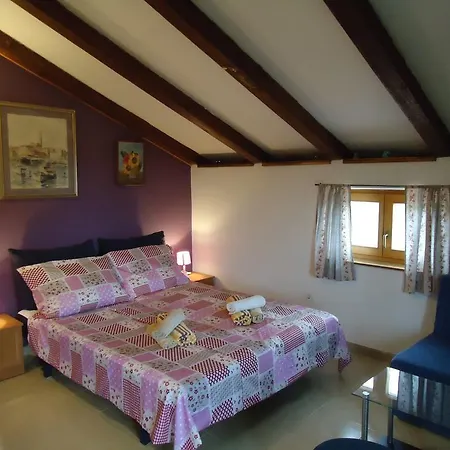 Studio Apartment Nera Rovinj Room photo